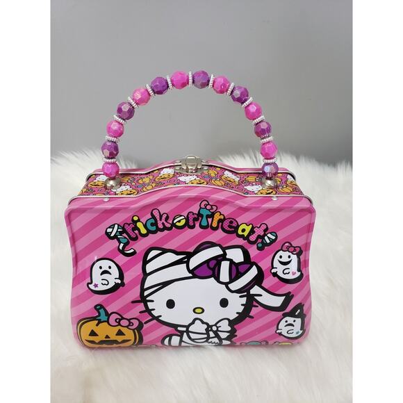 Hello Kitty Sanrio Halloween Trick or‎ Treat Cat Beaded Tin Lunch Box Bag Purse - Picture 1 of 9